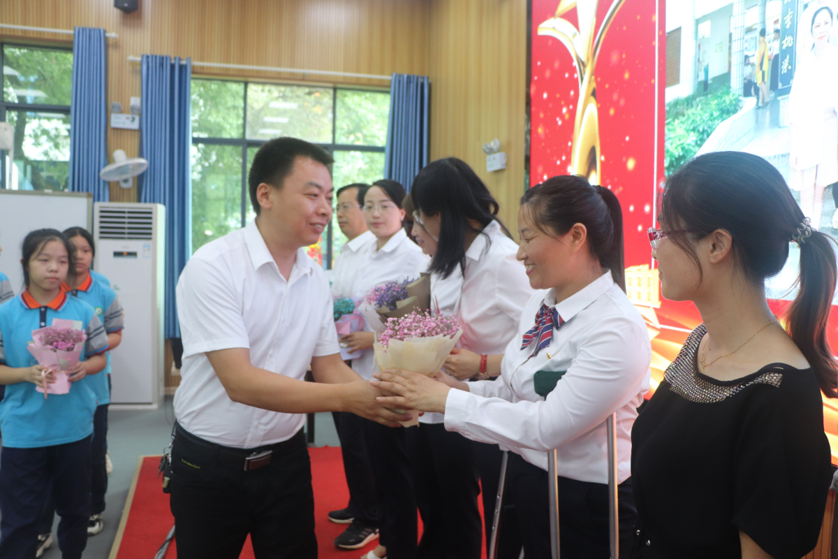 微信图片_202109111349226.jpg