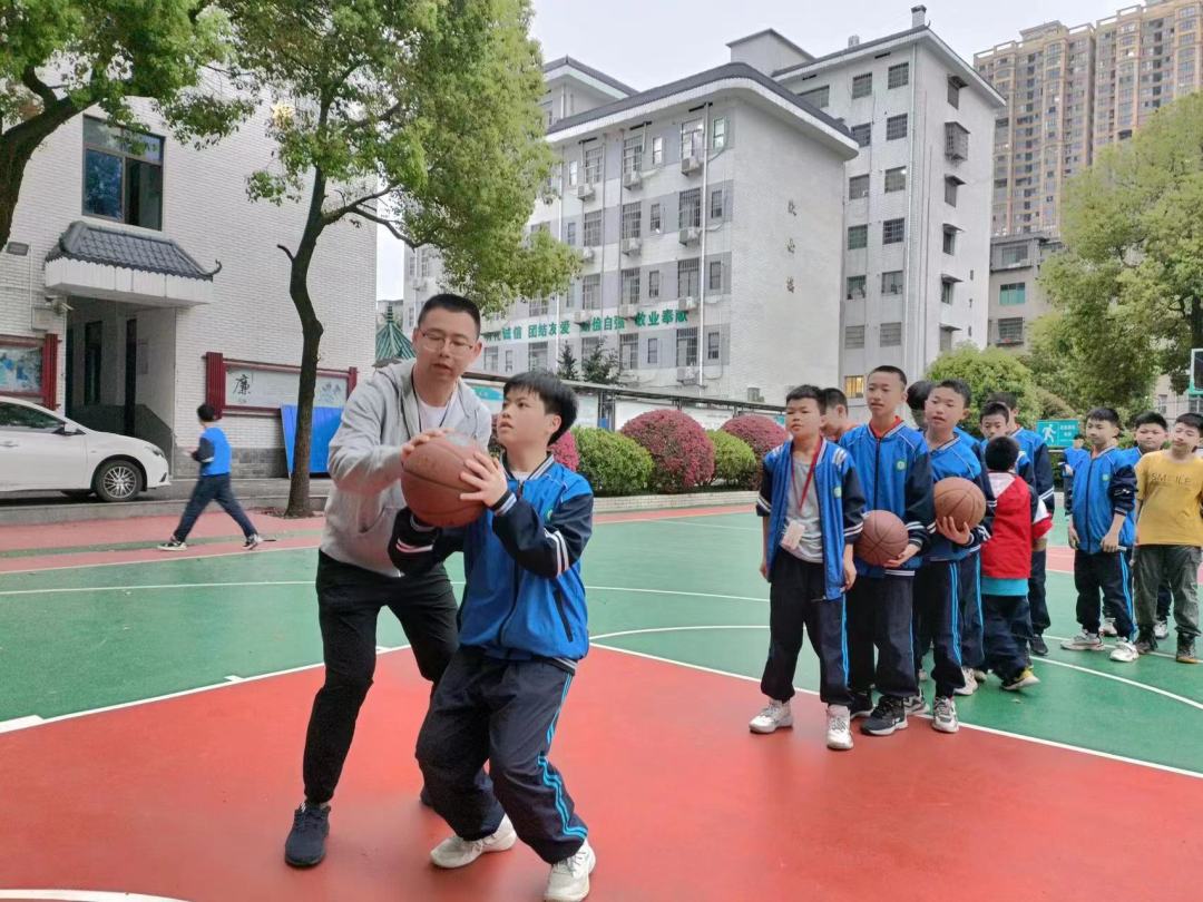 篮球社团.jpg